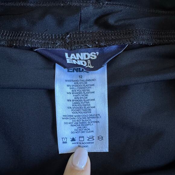 Lands End Womens Solid Black Swim Suit Shorts Attached Brief Pockets Size 12 - Picture 8 of 8